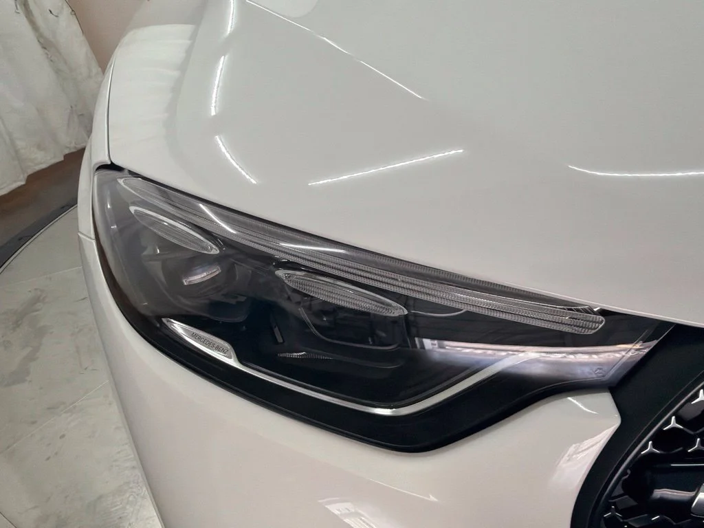 New 2027 White Mercedes-Benz GLC 300 Coupe image 10