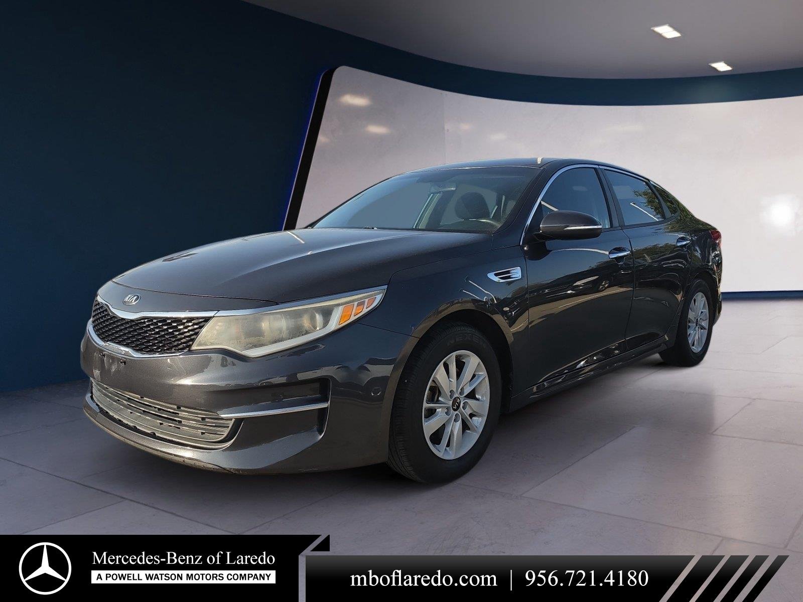 2017 Kia Optima LX - Photo 1