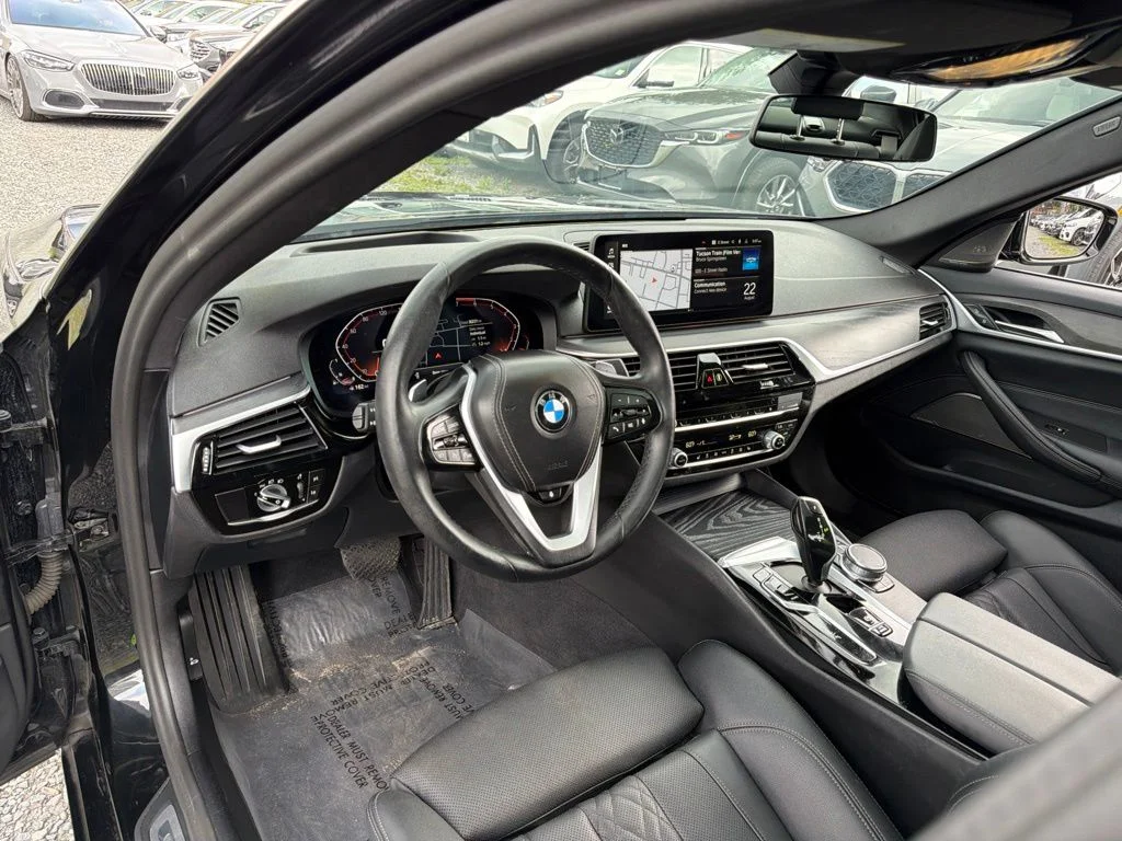 Used 2023 Black BMW 530i xDrive image 28