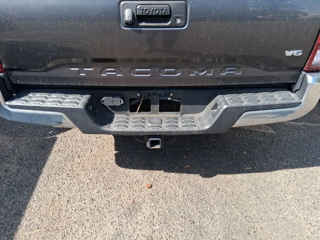 Used 2018 Gray Toyota TRD Off-Road image 16