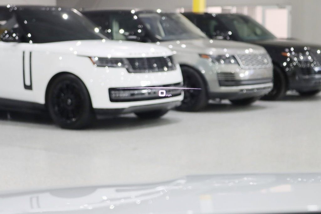 2022 Porsche Cayenne Platinum Edition - Photo 17