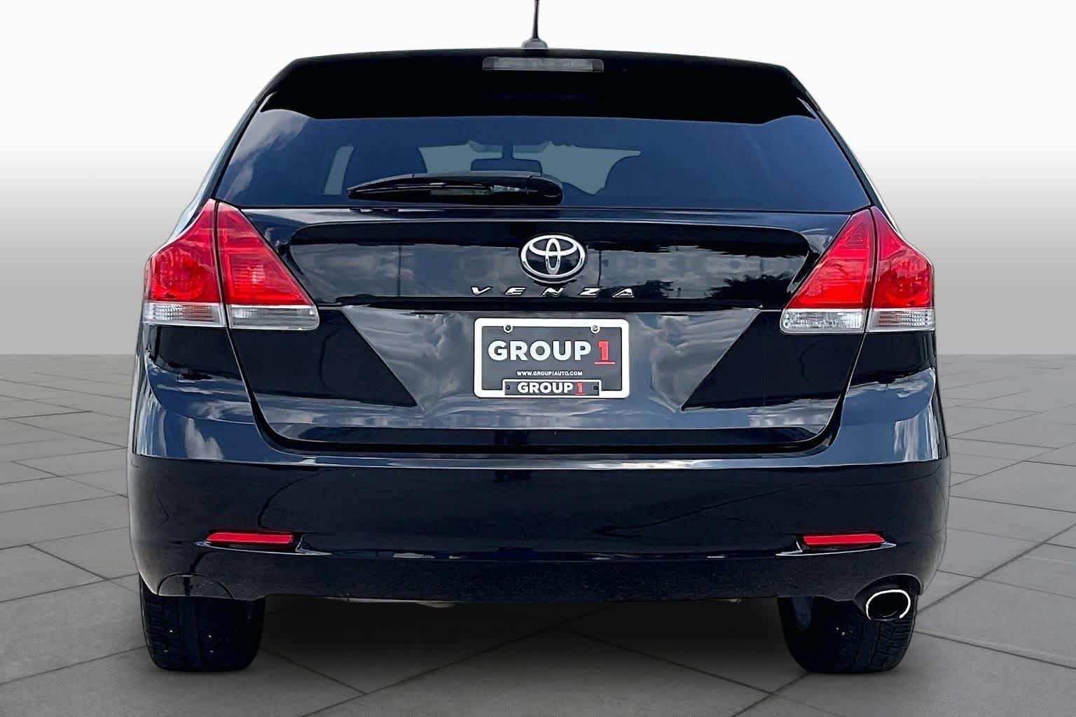Used 2011 Black Toyota  image 4