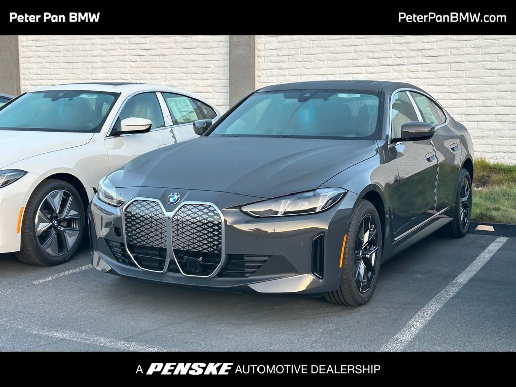 New 2026 Dravit Grey Metallic BMW eDrive40 image 1