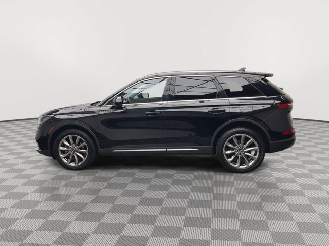 Used 2022 Infinite Black Metallic Clearcoat Lincoln Standard image 38