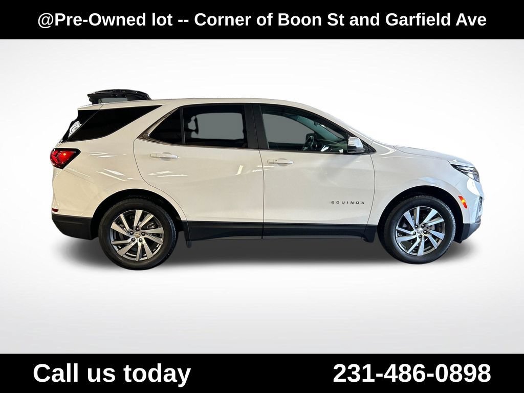 Used 2024 Summit White Chevrolet LT image 6