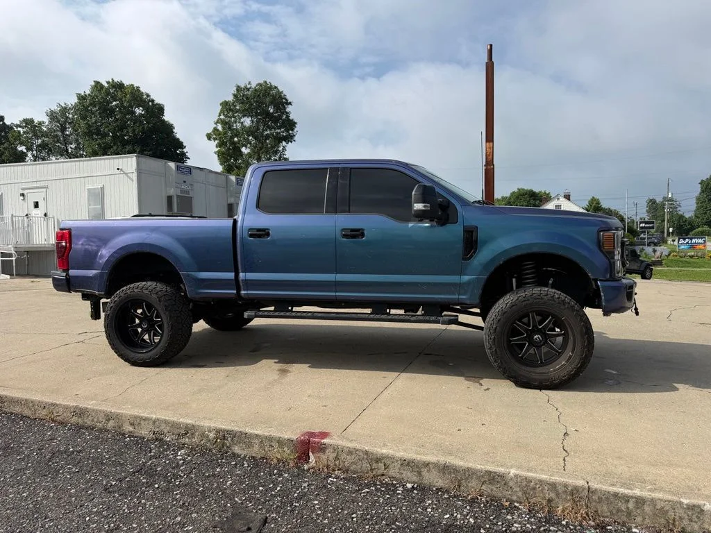 Used 2022 Black Ford Lariat image 5