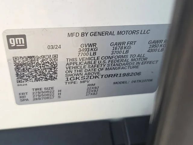 Used 2024 Summit White GMC Denali image 8