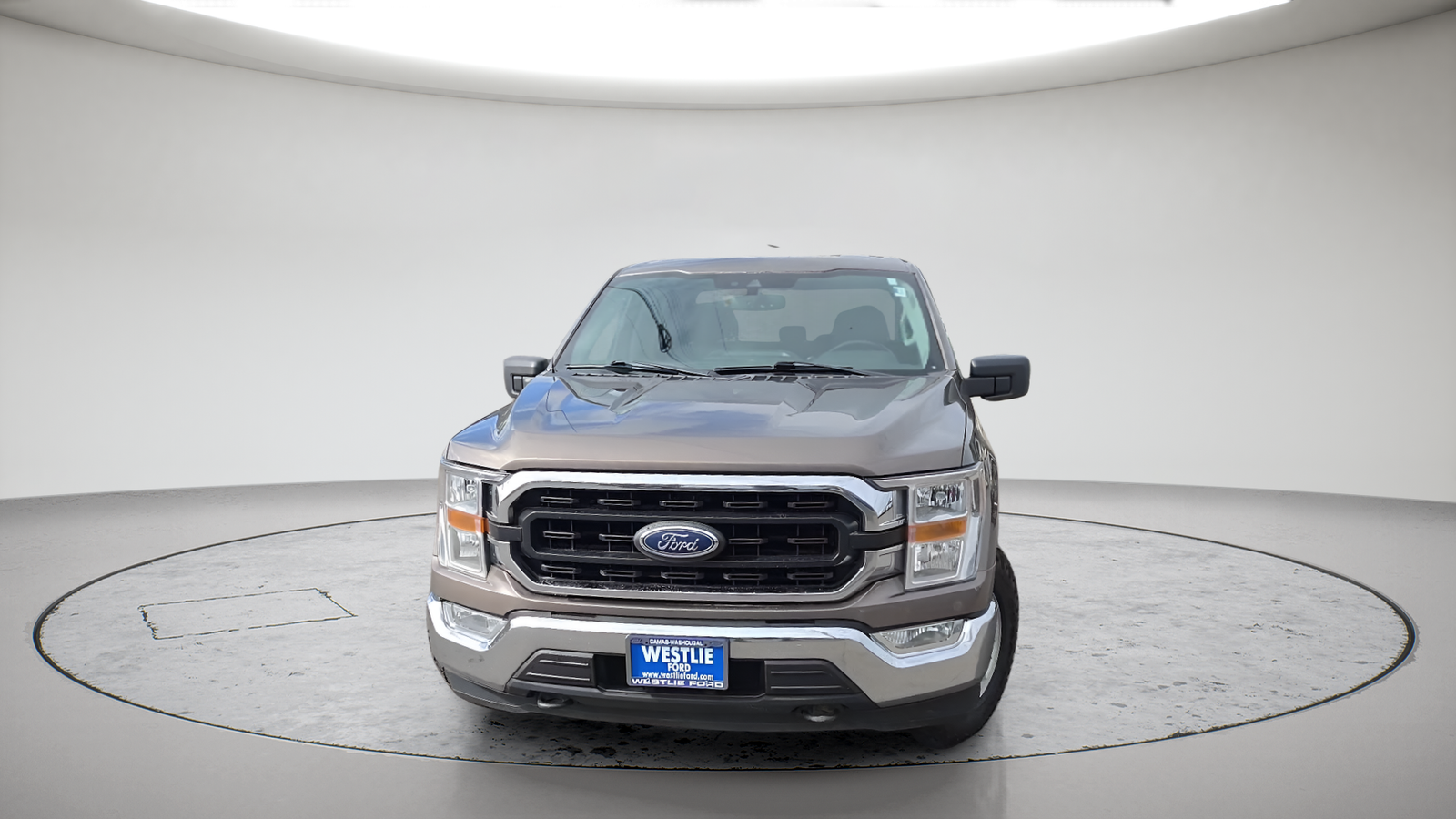 Used 2021 Stone Gray Metallic Ford XLT image 2