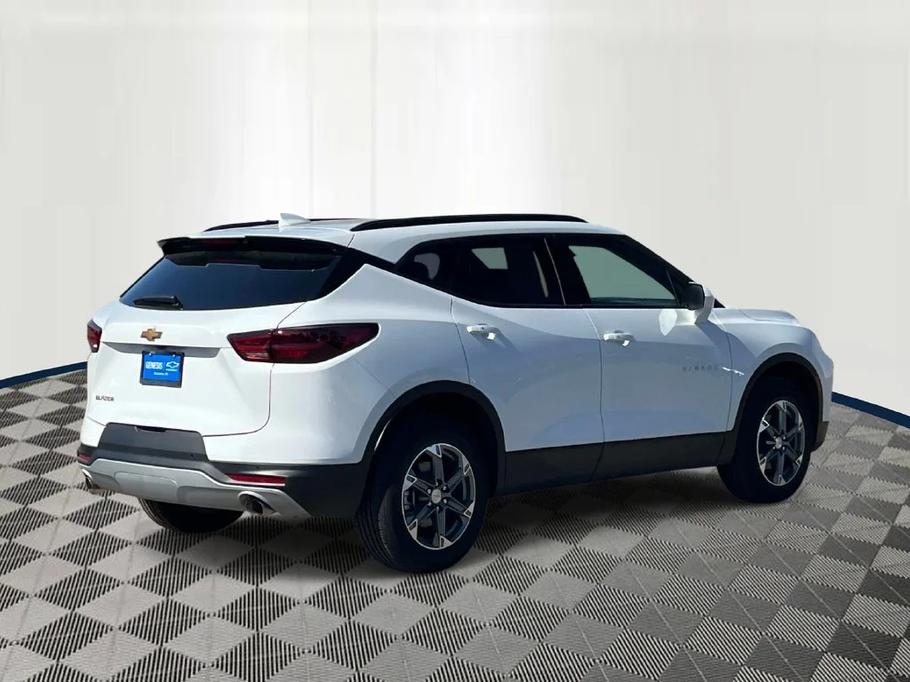2026 Chevrolet Blazer 2LT - Photo 4