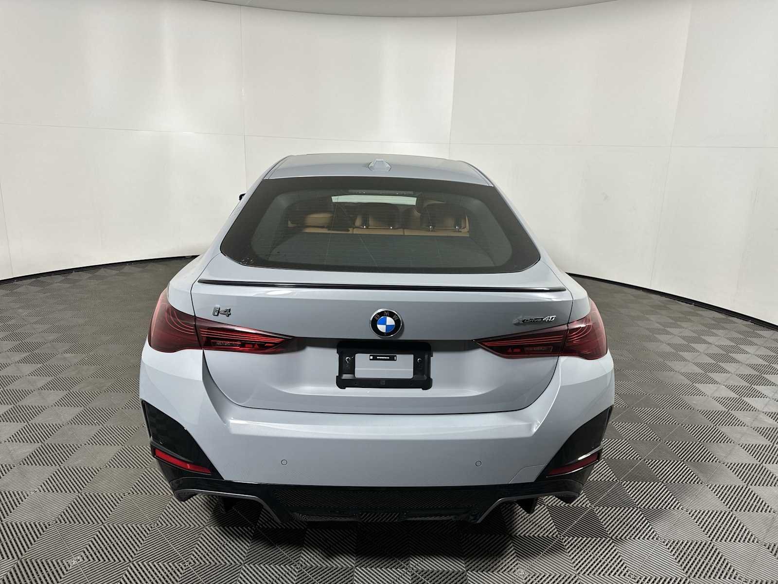 2026 BMW i4 xDrive40