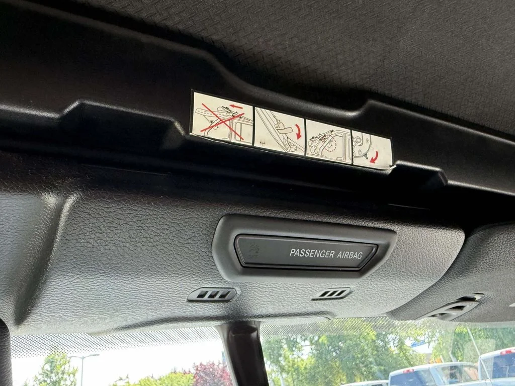 Used 2021 Gray Jeep Unlimited Sahara image 28