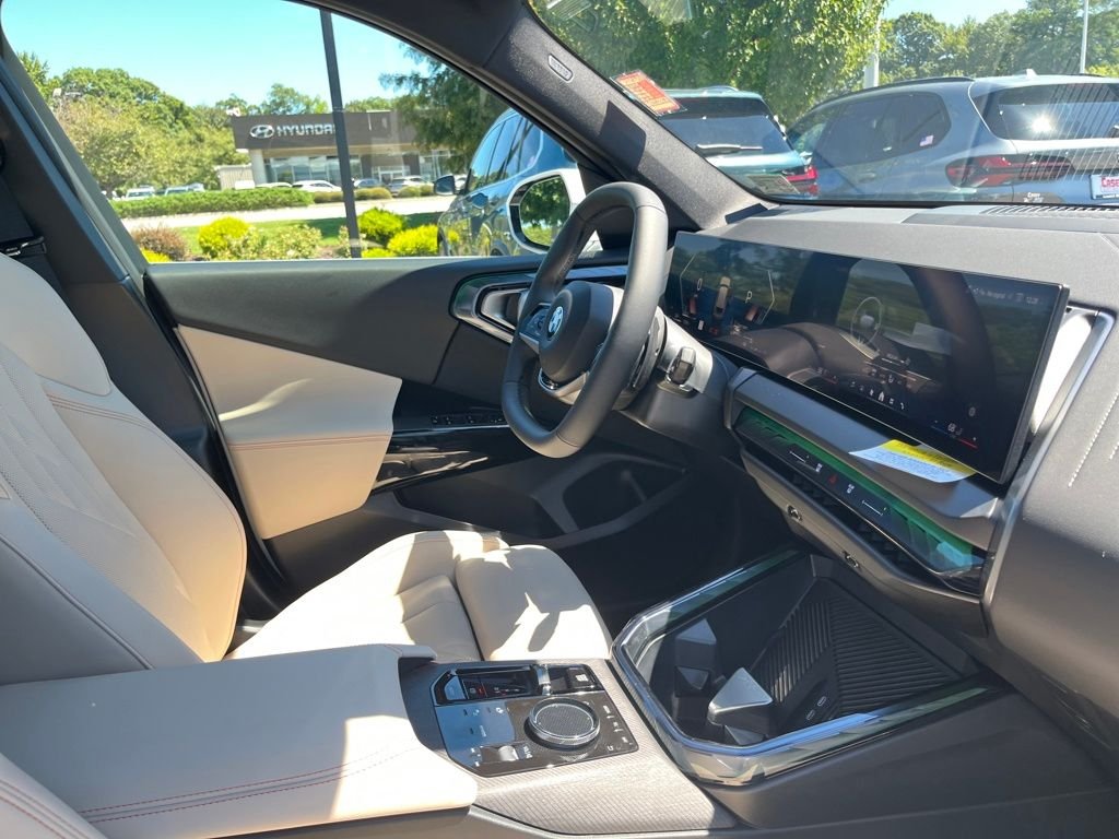 Used 2026 White BMW 30 xDrive image 34