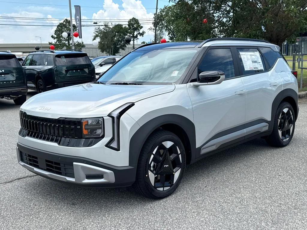 New 2027 Ivory Silver Kia EX image 7