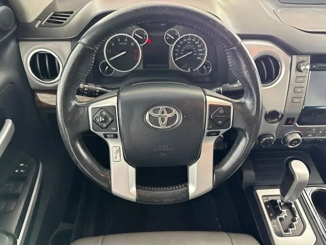 Used 2014 Red Toyota Limited image 29