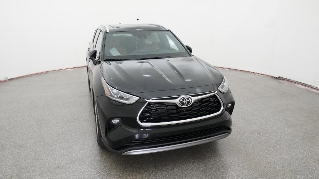 New 2026 Midnight Black Metallic Toyota  Platinum image 73