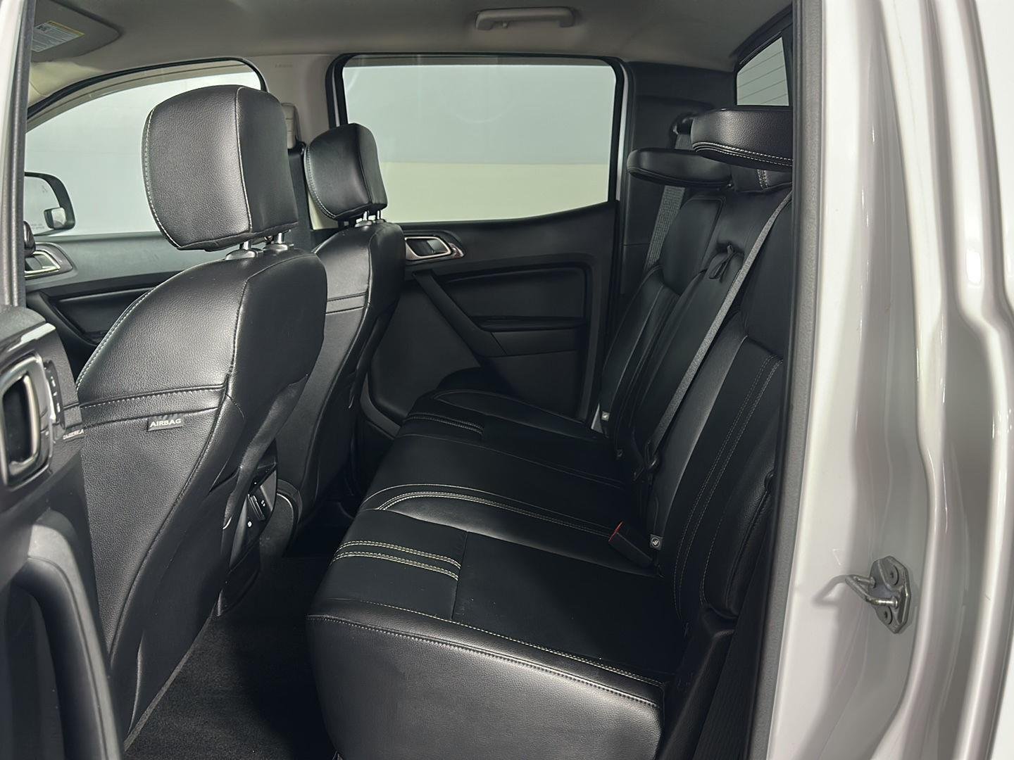 Used 2019 Oxford White Ford LARIAT image 29