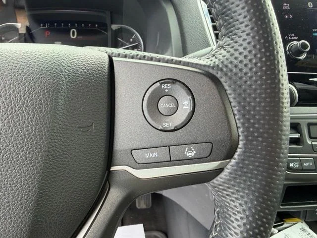 Used 2023  Honda EX-L image 23
