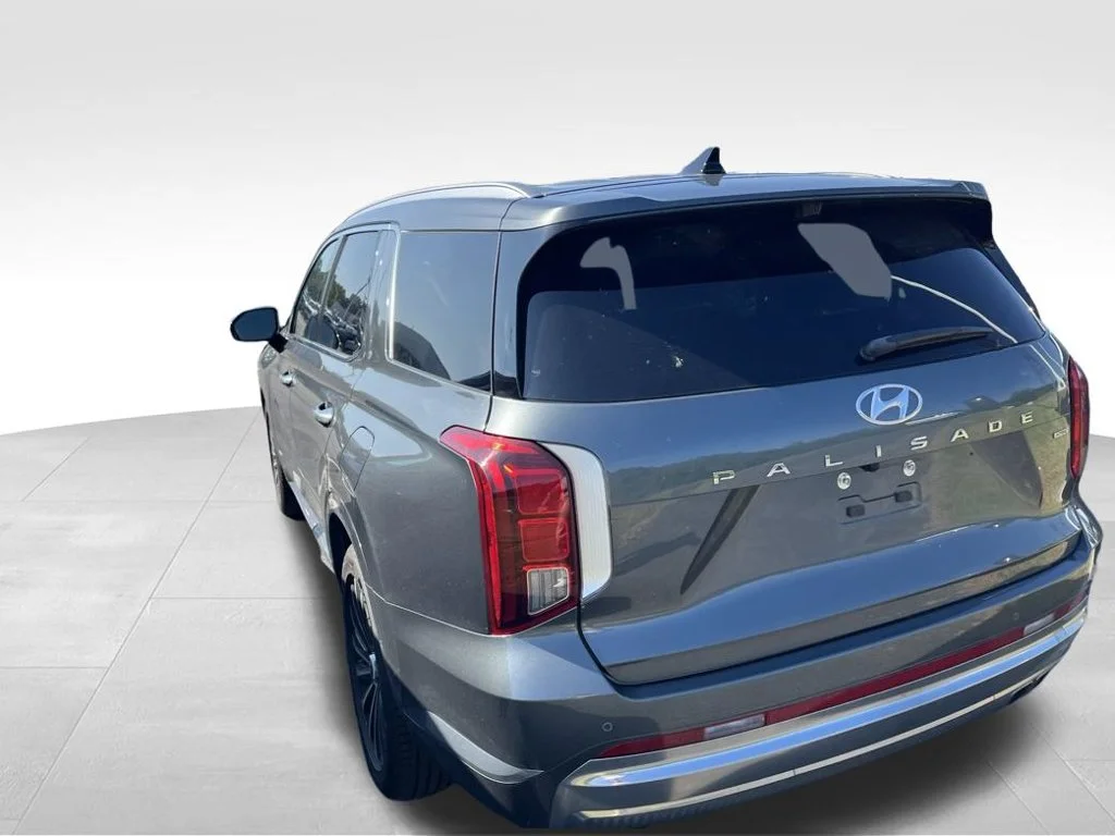 Used 2025 Gray Hyundai Calligraphy image 20