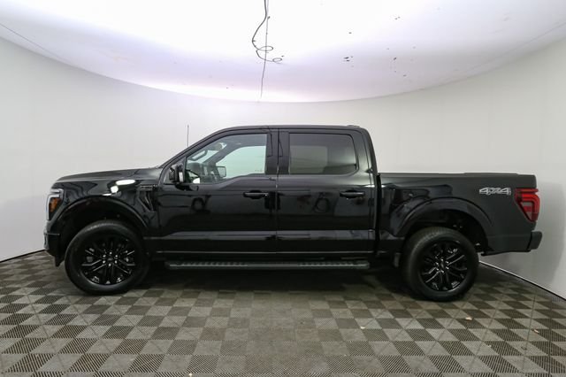 Used 2026  Ford Lariat image 6