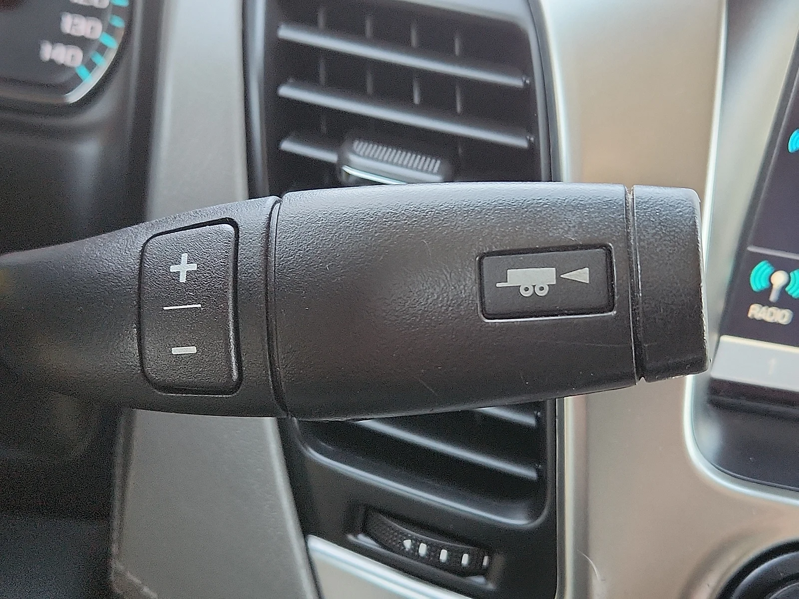 Used 2018 Velvet Chevrolet LT image 22