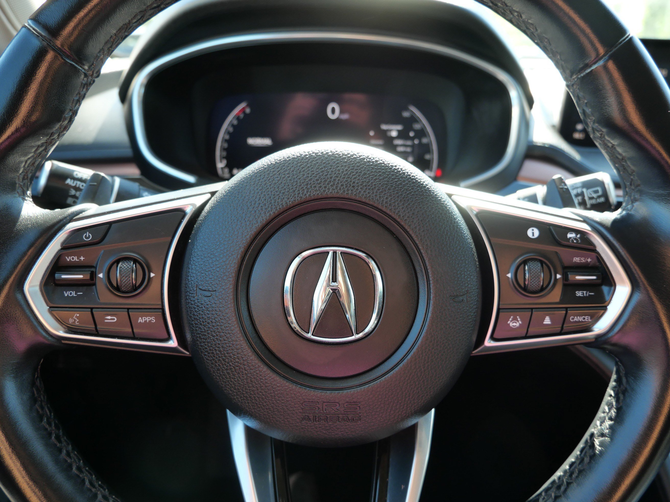 Used 2022 Liquid Carbon Metallic Acura w/Technology Package image 6