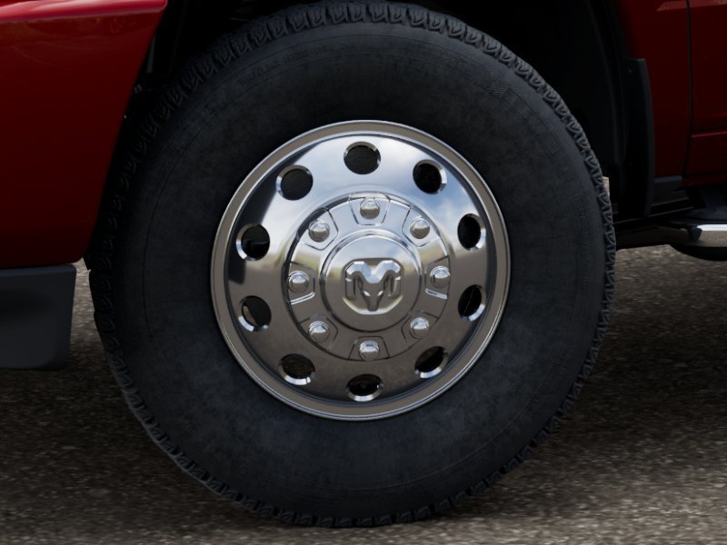New 2026 Molten Red Pearl-Coat Exterior Paint RAM LARAMIE image 4