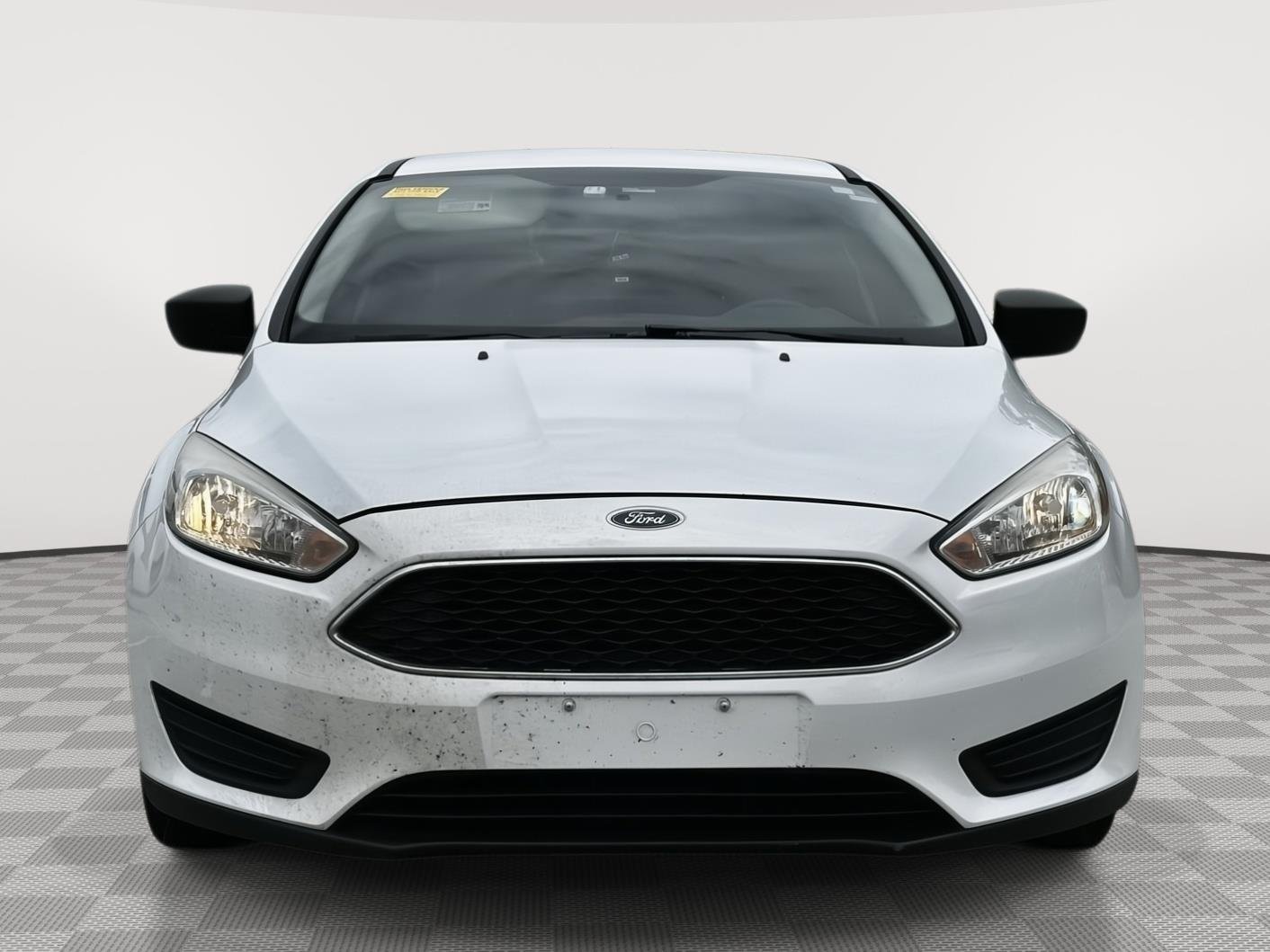 Used 2018 Oxford White Ford S image 2