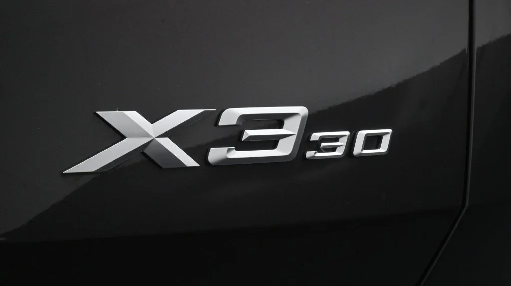New 2026 Dark Graphite Metallic BMW 30 xDrive image 20