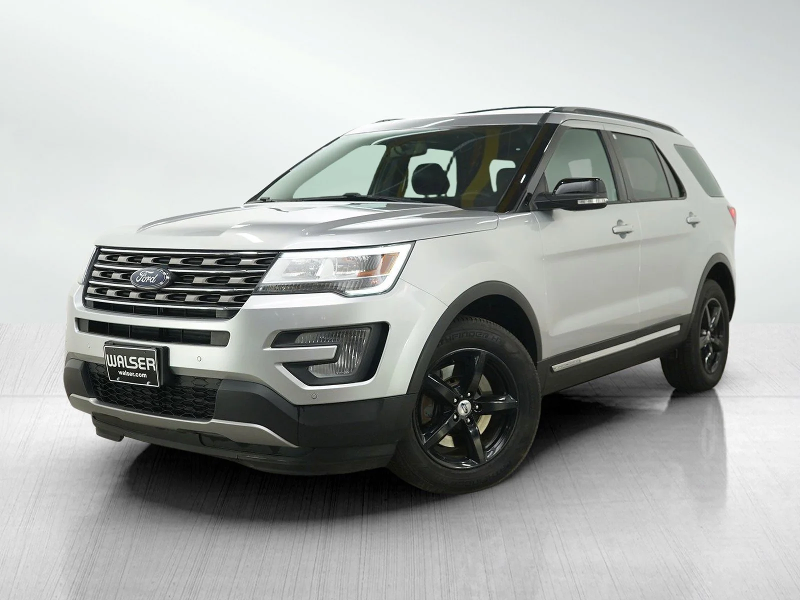 2017 Ford Explorer XLT 4WD's photo
