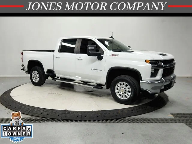 Used 2023 White Chevrolet LT image 1