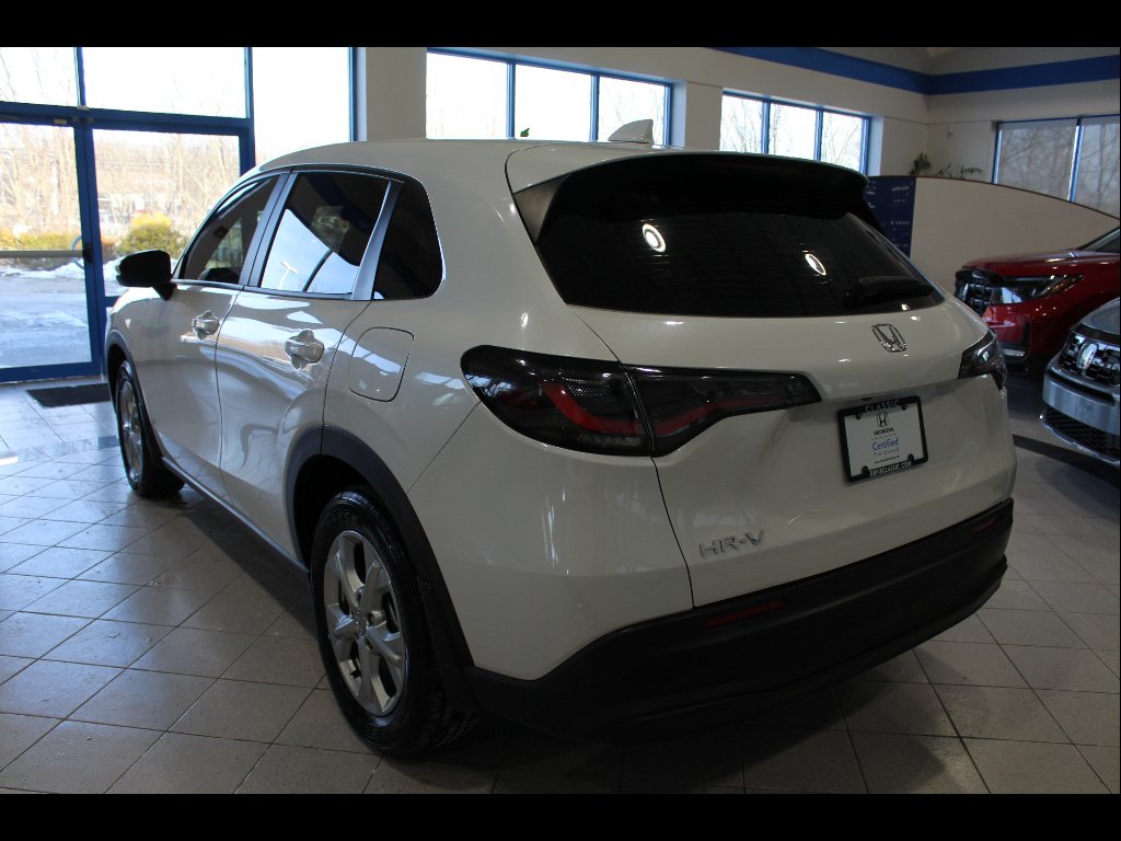Certified Used 2023 Platinum White Pearl Honda LX image 7