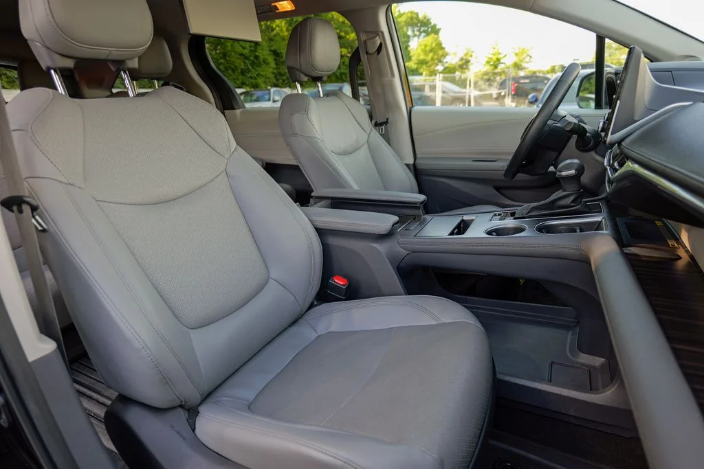 Used 2023 Midnight Black Metallic Toyota Limited image 35