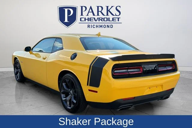 Used 2019 Yellow Dodge R/T image 5