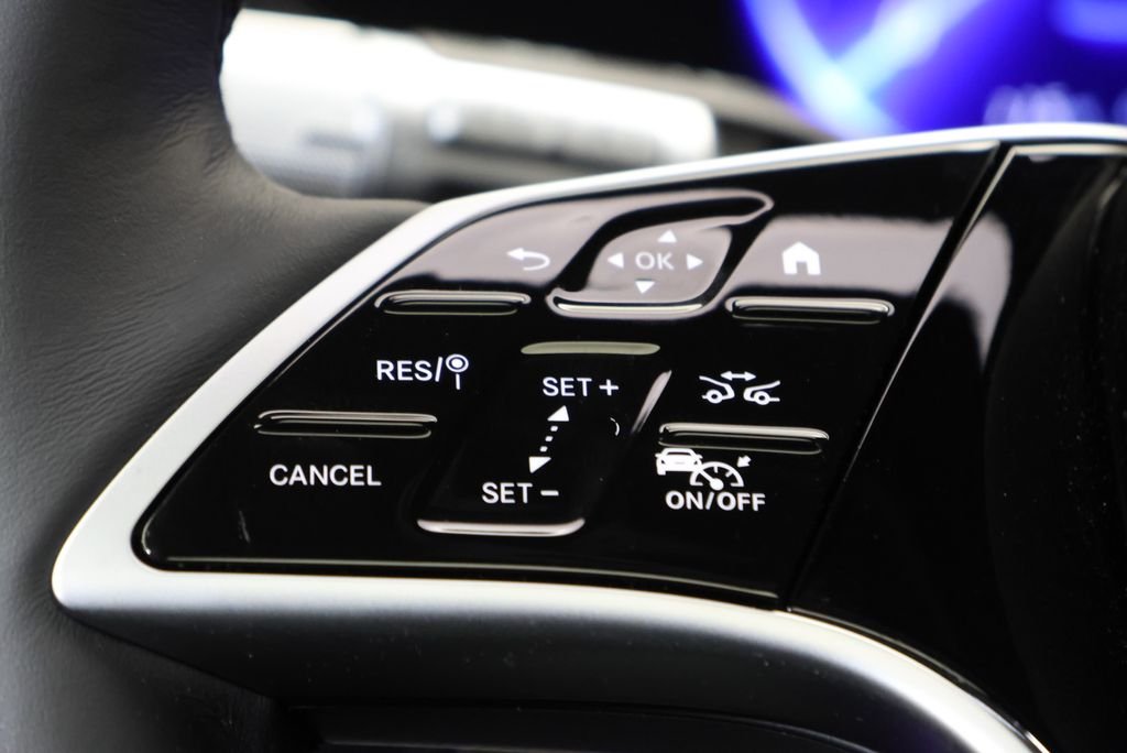 New 2026 Black Mercedes-Benz 400 image 21