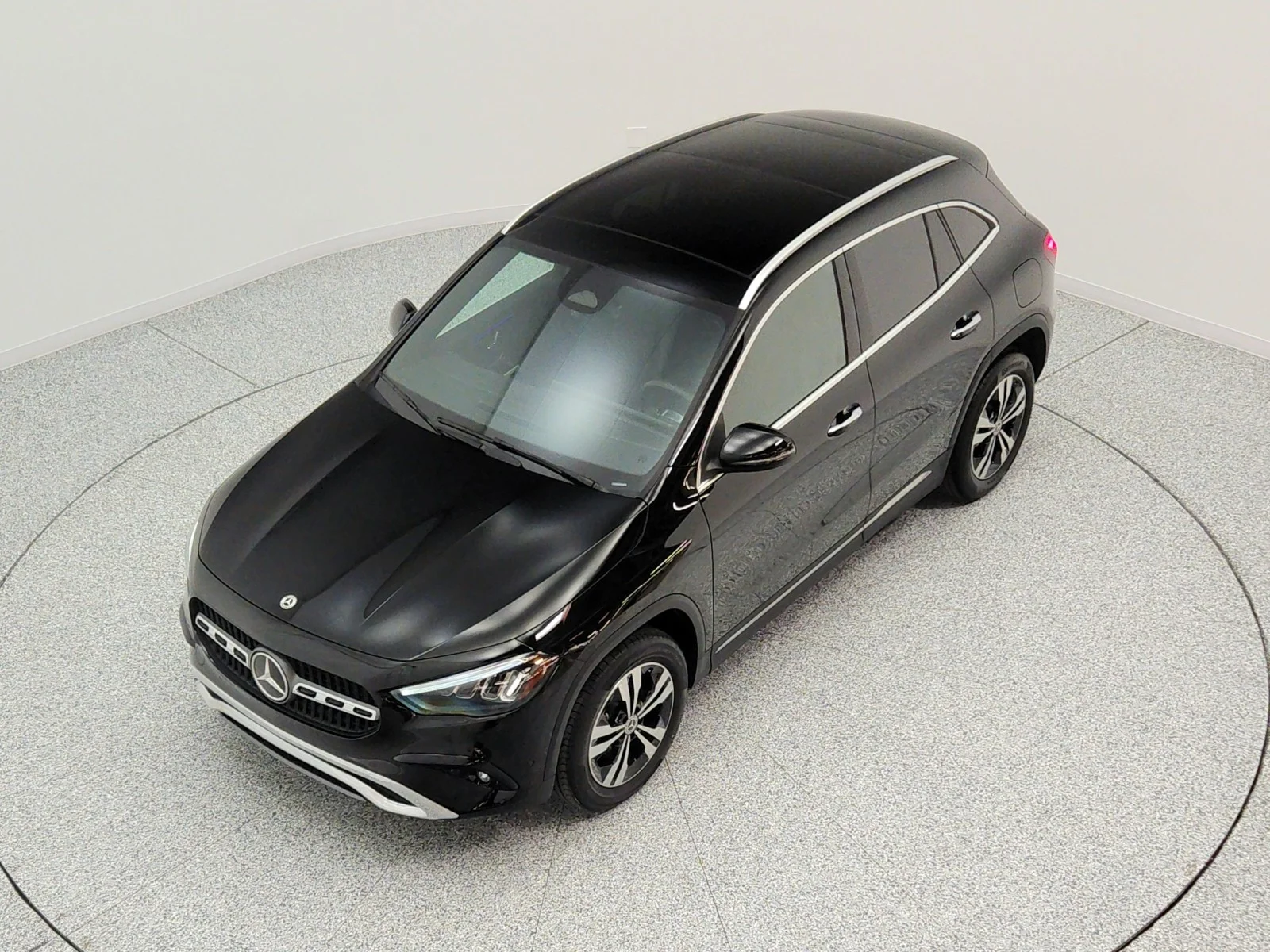 Certified Used 2024 Night Black Mercedes-Benz GLA 250 SUV image 24