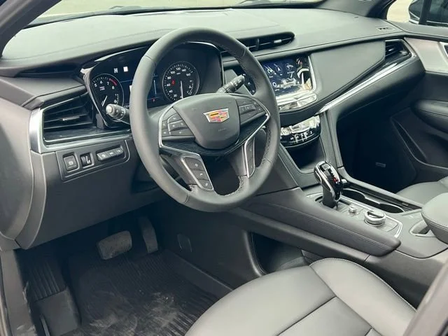 2025 Cadillac XT5 Premium Luxury - Photo 10