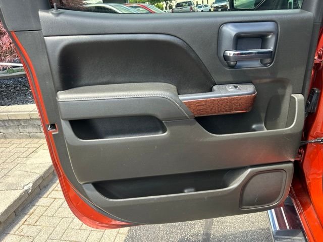 Used 2015 Red GMC SLT image 12