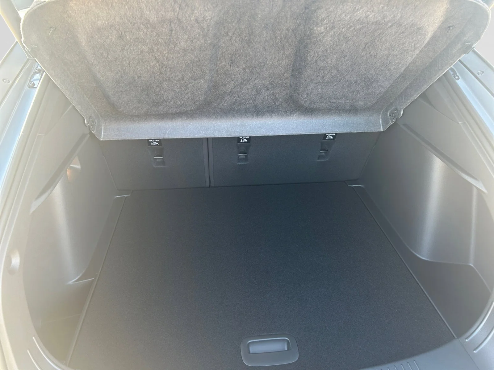 New 2026 Moonstone Grey Metallic Buick Sport Touring image 10