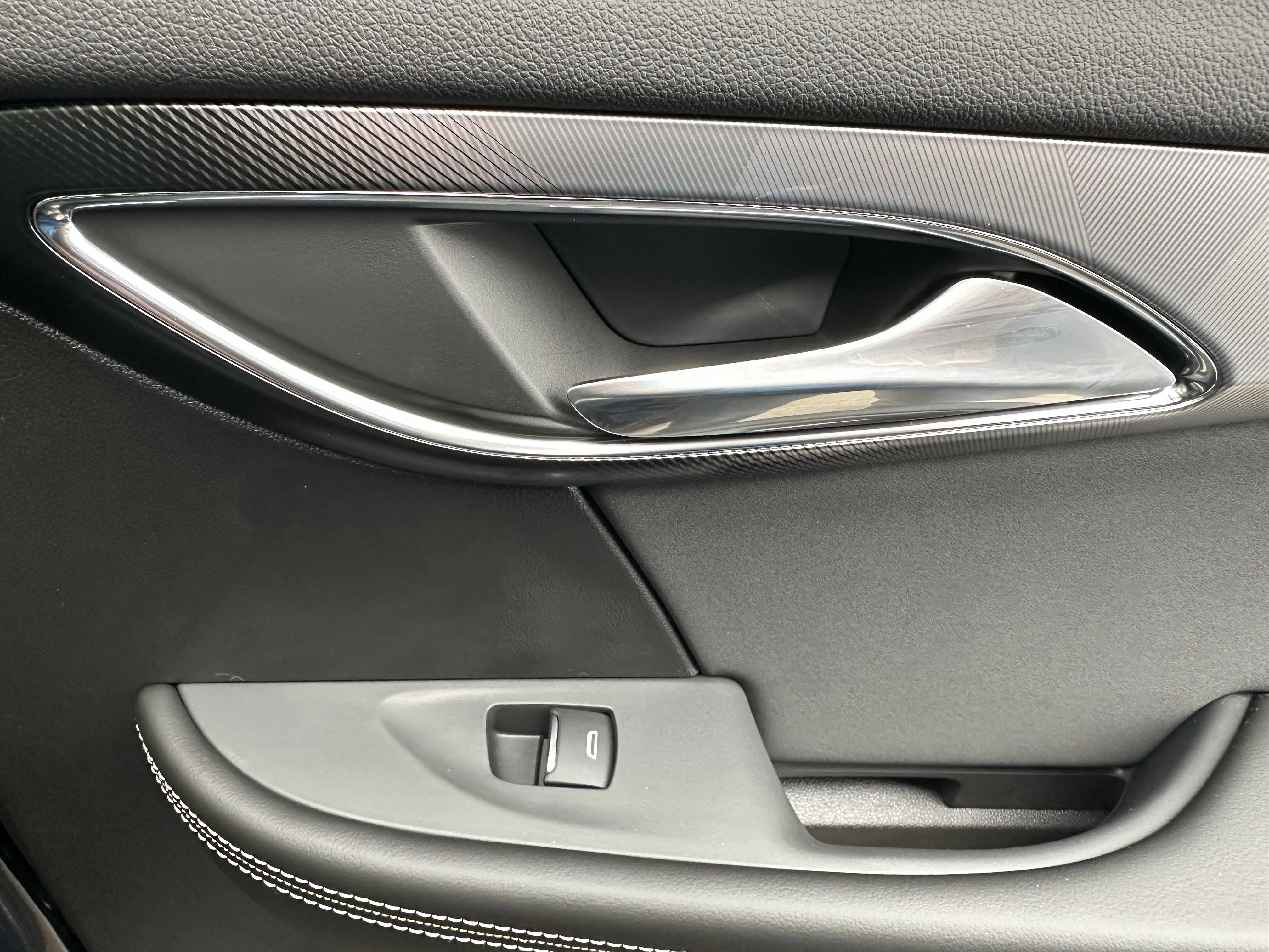 New 2026 Quartz Blue Metallic Buick Sport Touring image 21