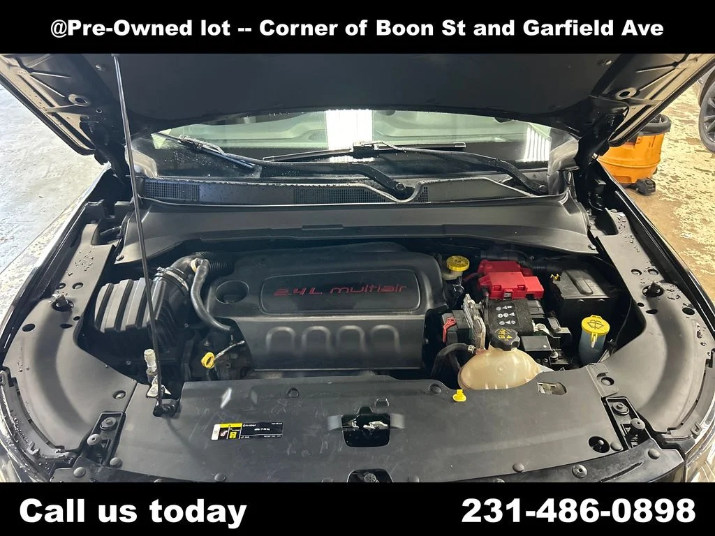 Used 2019 Black Jeep Limited image 10