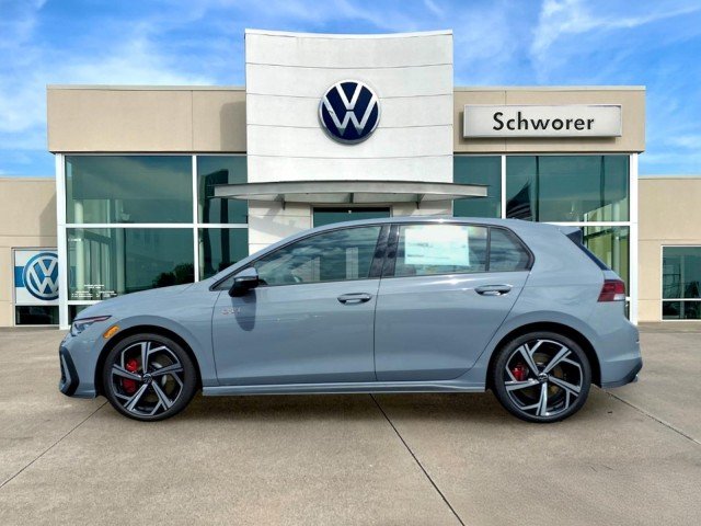 2026 Volkswagen Golf GTI SE Automatic.