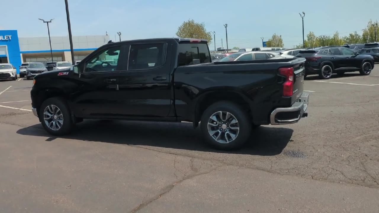 New 2026 Black Chevrolet LT image 42
