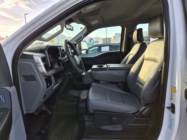 Used 2026 Oxford White Ford XL image 48