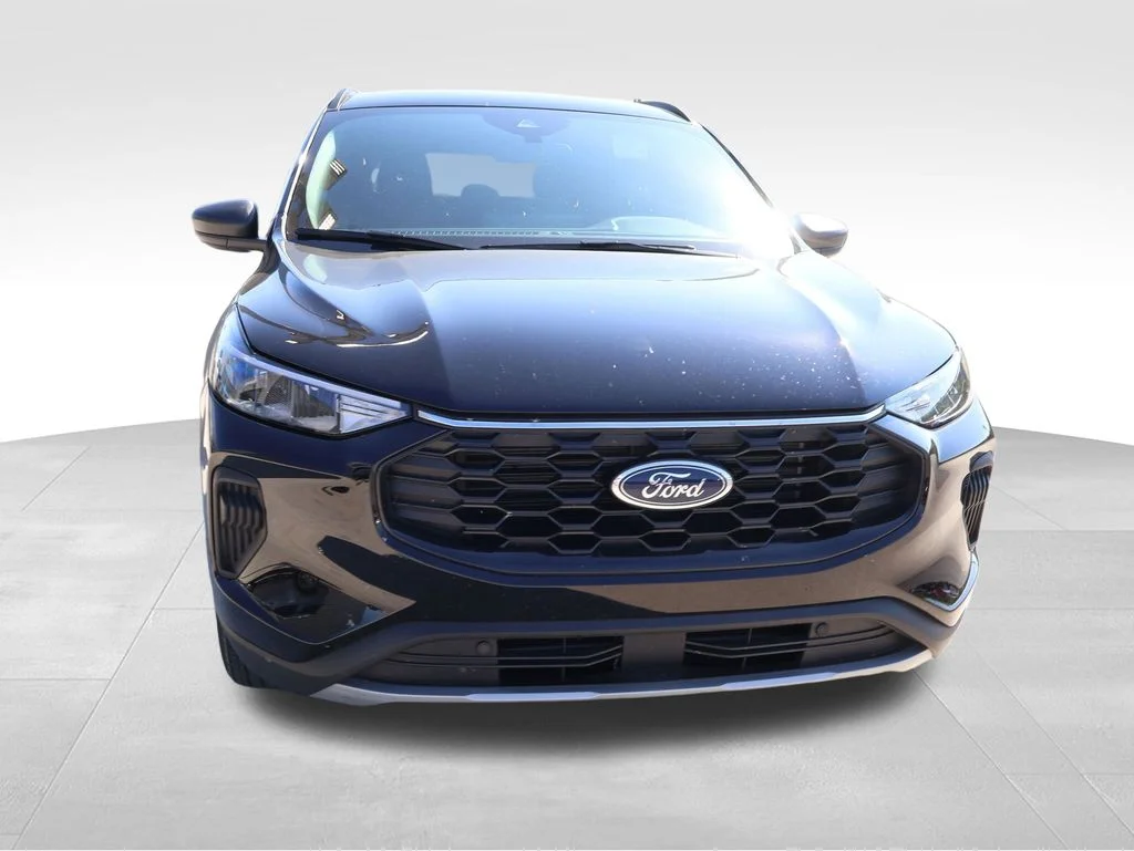 Certified Used 2026 Black Metallic Ford ST-Line image 7