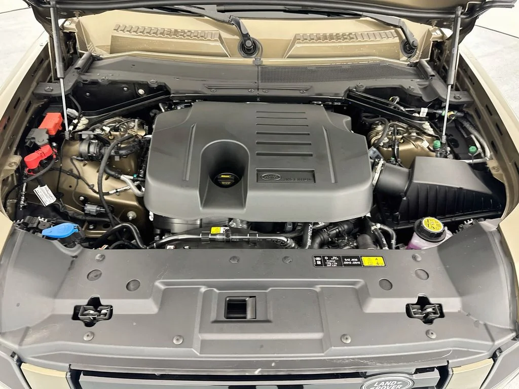New 2026 Gondwana Stone Land Rover X-Dynamic SE image 31
