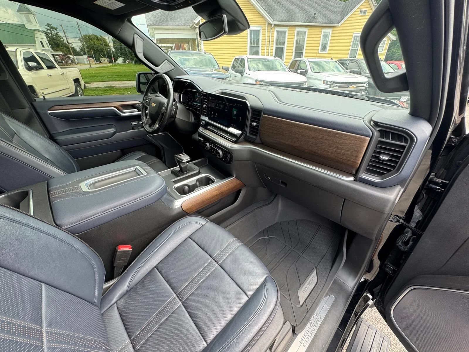 2022 Chevrolet Silverado 1500 High Country - Photo 41