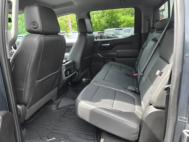 Used 2021 DARK SKY METALLIC GMC SLT image 12