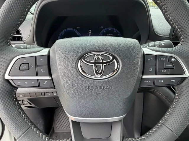 New 2026 Pearl Toyota Limited image 10