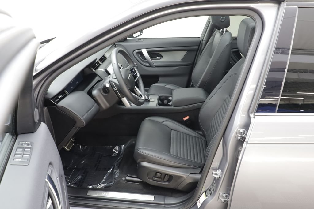 Certified Used 2025 Gray Land Rover SE image 6