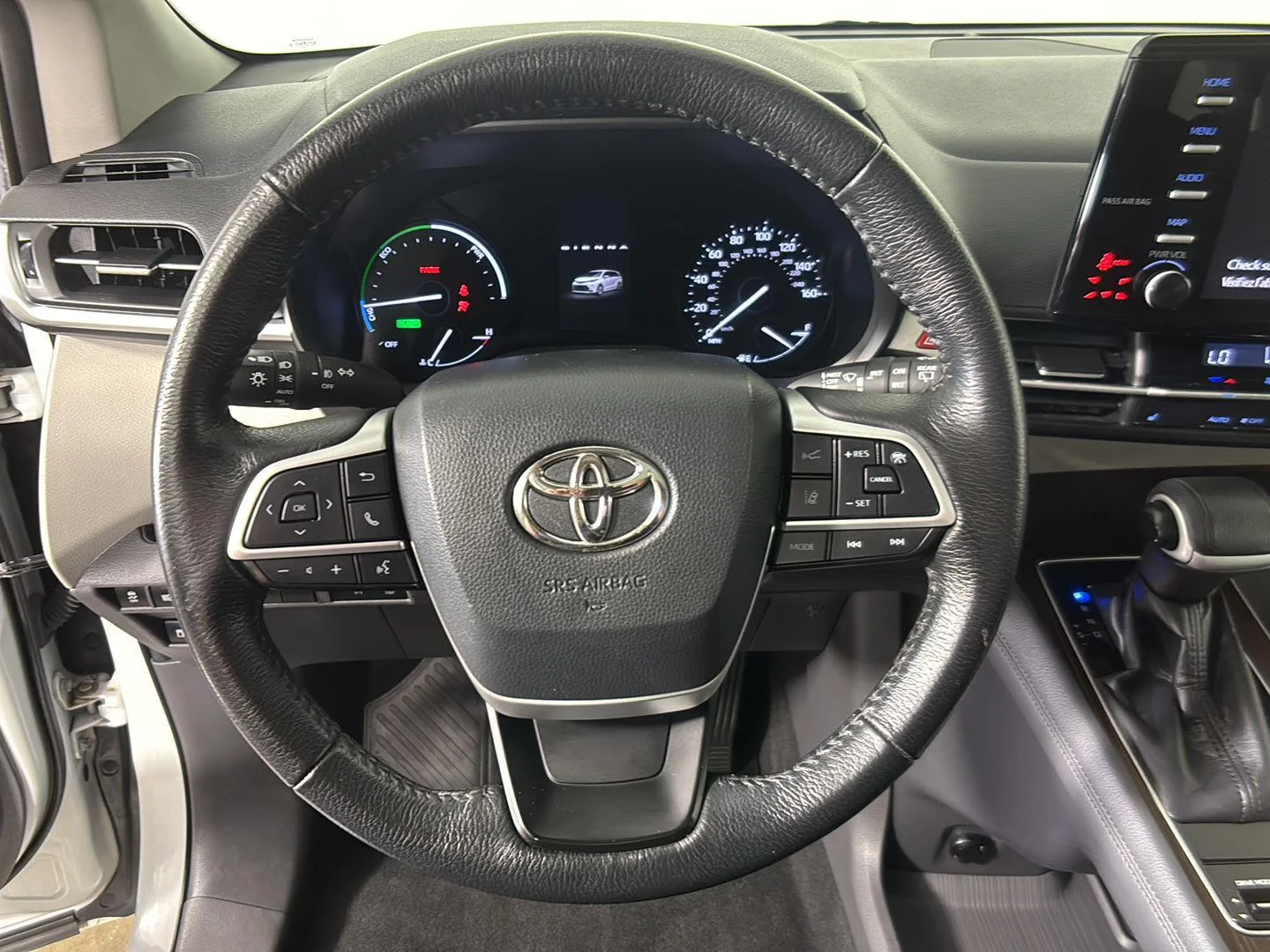 Certified Used 2021 Blizzard Pearl Toyota XLE image 30
